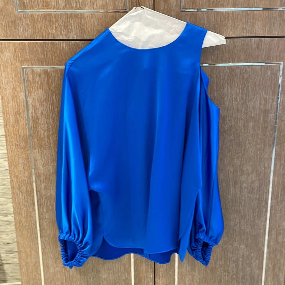 Tibi open on one shoulder shiny blue blouse